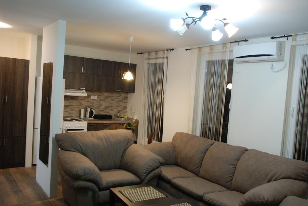 Franstal Apartments Beograd Phòng bức ảnh