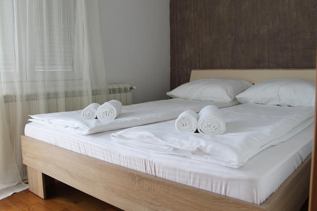 Franstal Apartments Beograd Ngoại thất bức ảnh