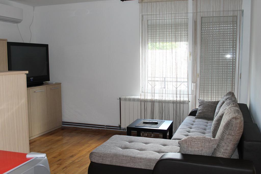 Franstal Apartments Beograd Ngoại thất bức ảnh