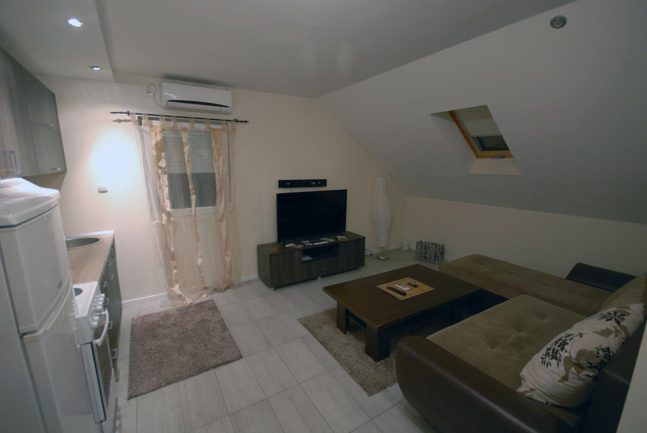Franstal Apartments Beograd Ngoại thất bức ảnh