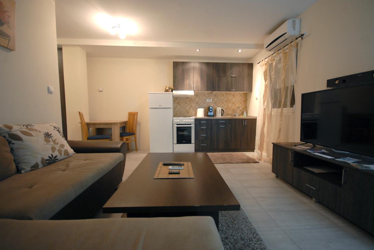Franstal Apartments Beograd Ngoại thất bức ảnh