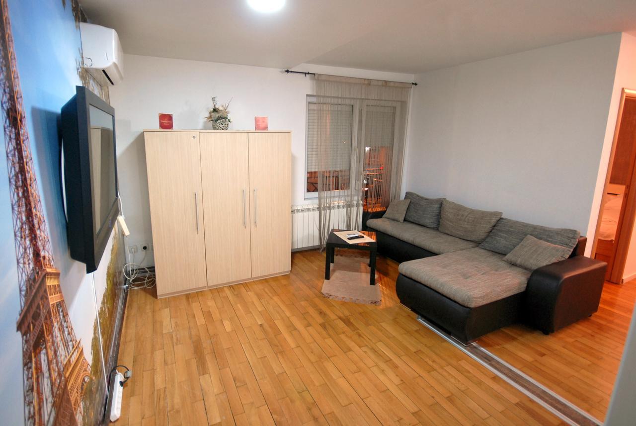 Franstal Apartments Beograd Ngoại thất bức ảnh