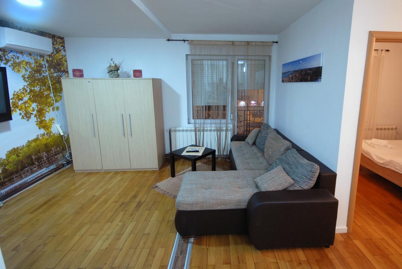 Franstal Apartments Beograd Ngoại thất bức ảnh